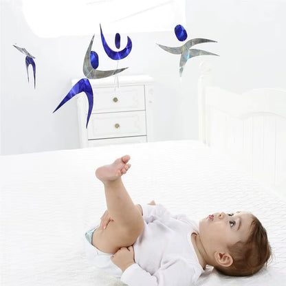 Dancer mobile montessori